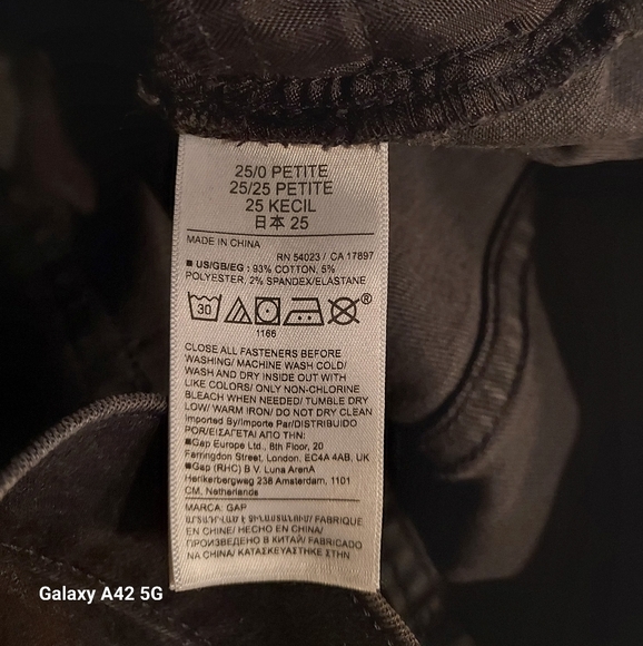 NWT GAP Baby boot mid rise jean, black 25 petite - Picture 7 of 8